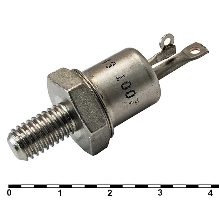 ТС132-50-12 RUICHI Симистор (триак), 50 А, 1200 В, корпус ST3 (резьба М8)